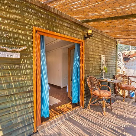 Joy Glamping * Κας