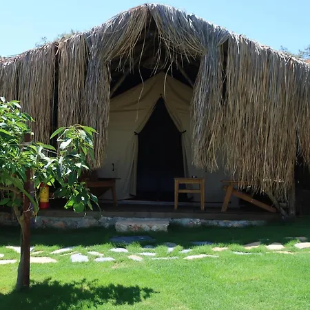 Kamp alanı Joy Glamping Kaş