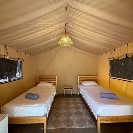 Joy Glamping 캠프장 *