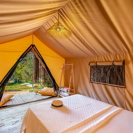 Joy Glamping